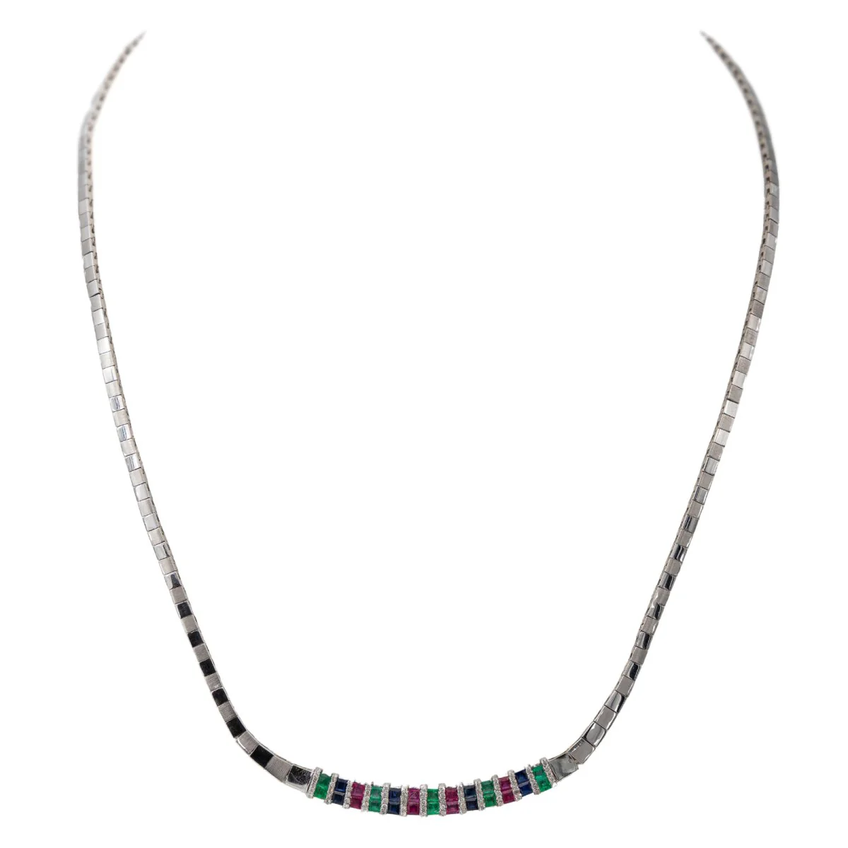 Collier en or blanc émeraude rubis et diamants
