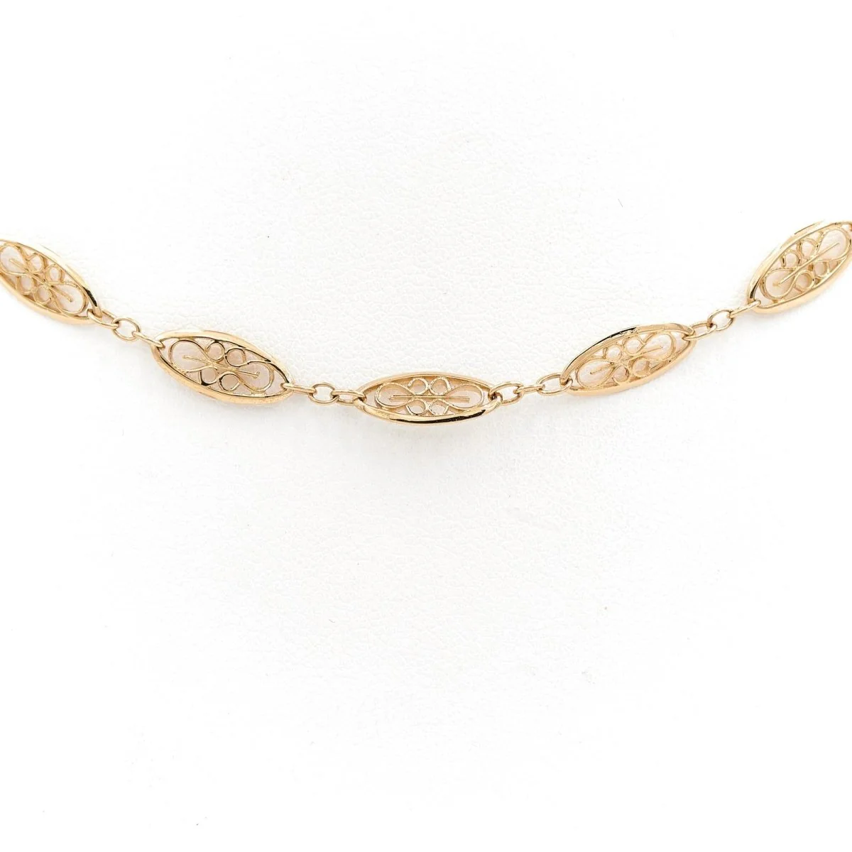 Collier Chaîne maille filigrane en or jaune - Image 5