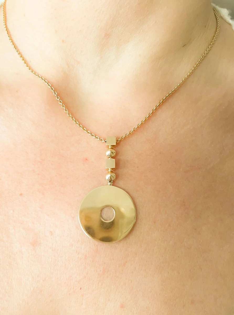 Collier or jaune de la maison Bvlgari modèle Lucia - Image 6