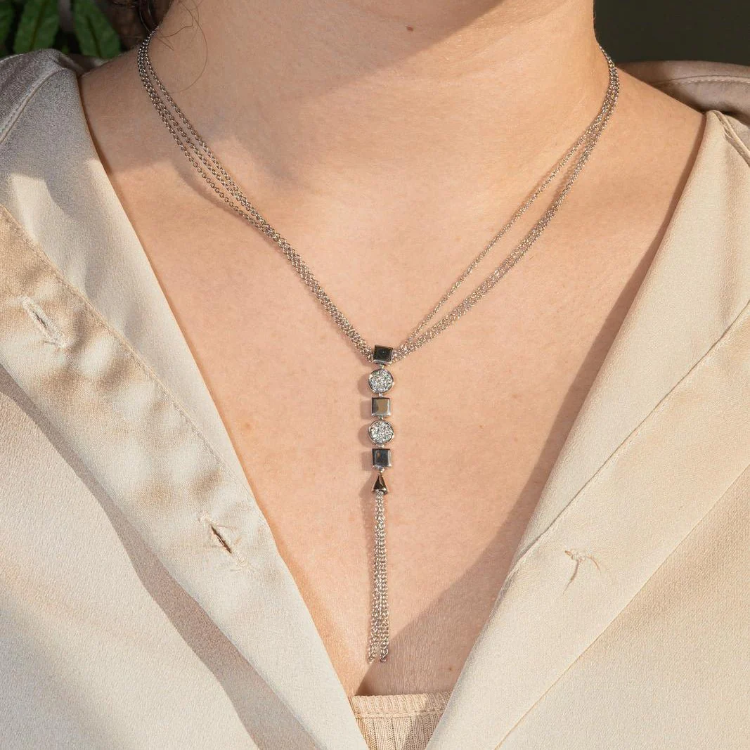 Collier Négligé en or blanc et diamants - Image 2