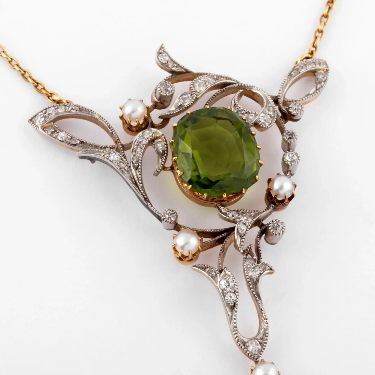 Collier or jaune et Argent Napoléon III orné de Péridot - Image 2