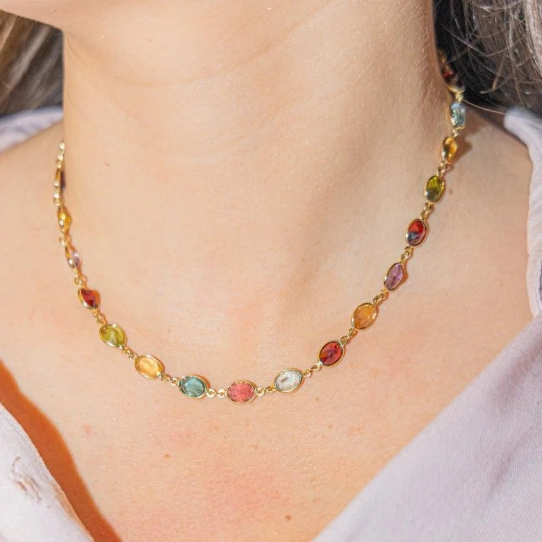 Collier Maille souple en or jaune et pierres fines - Image 2