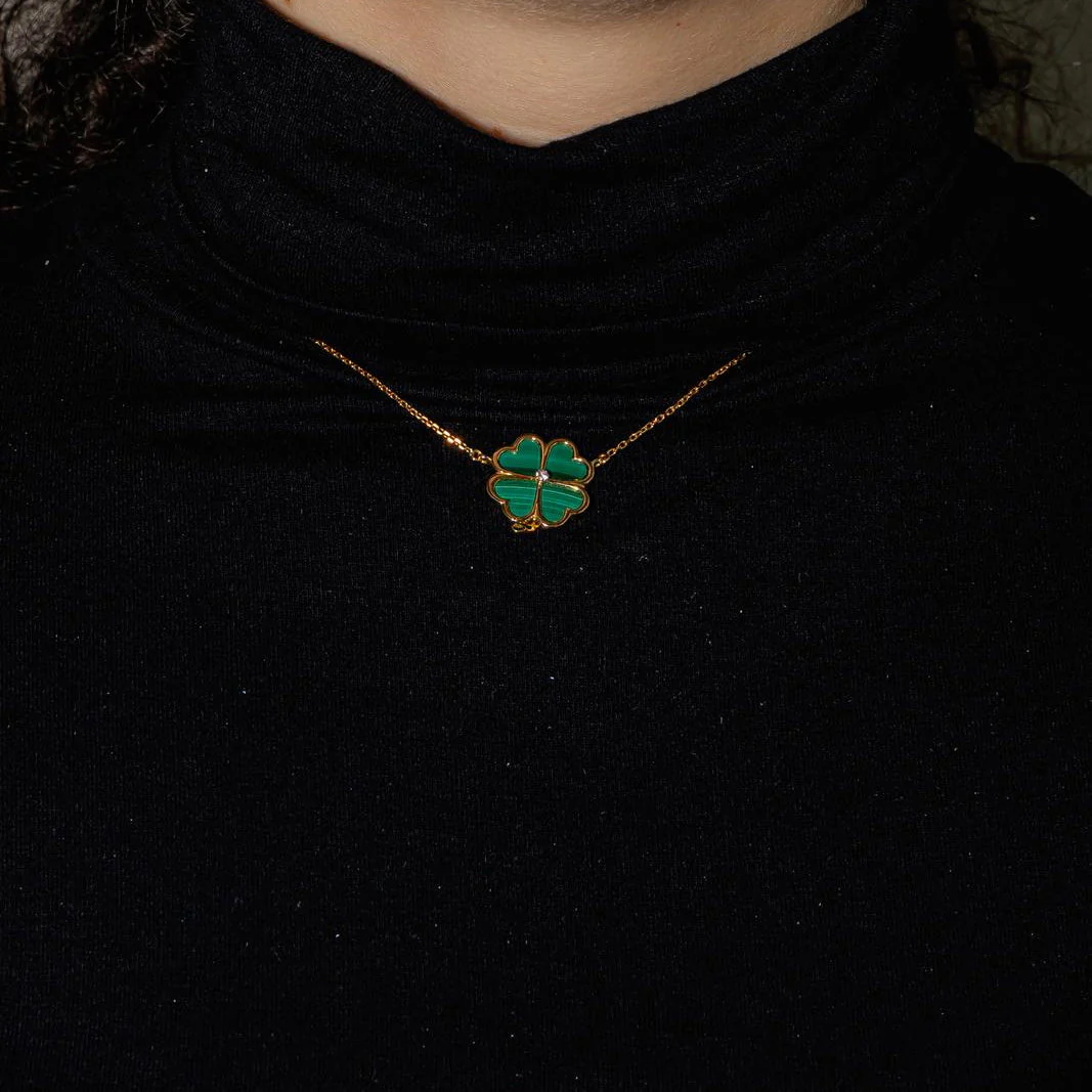 Collier Pendentif en or jaune, malachite et diamant - Image 2