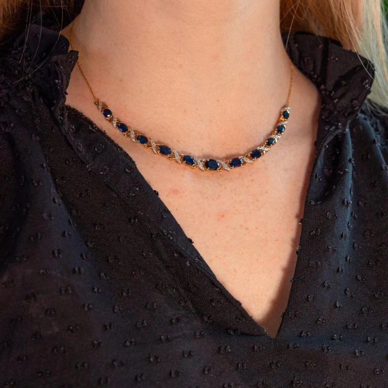 Collier en or blanc, or jaune, saphirs et diamants - Image 2