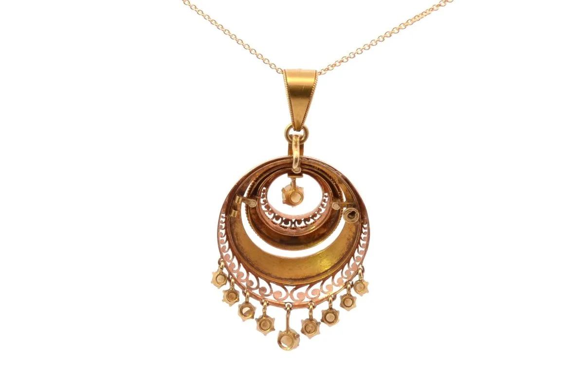 Collier pendentif 19e siècle perles fines en or jaune 18k - Image 3
