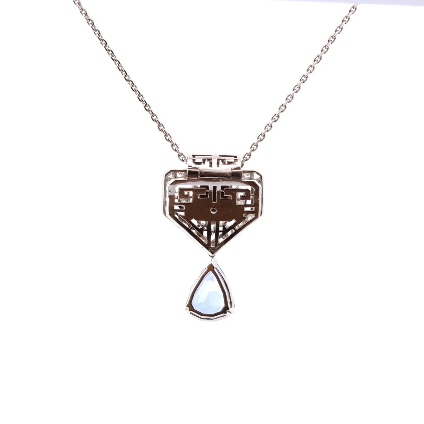 Collier Pendentif en platine, saphir, et diamants - Image 2