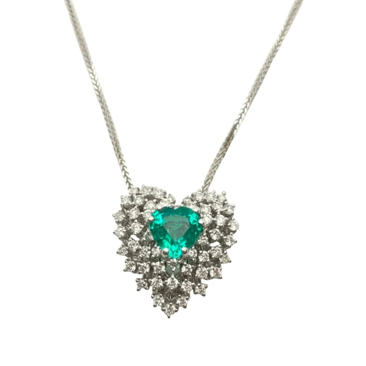 Collier Pendentif en or blanc, émeraude et diamants