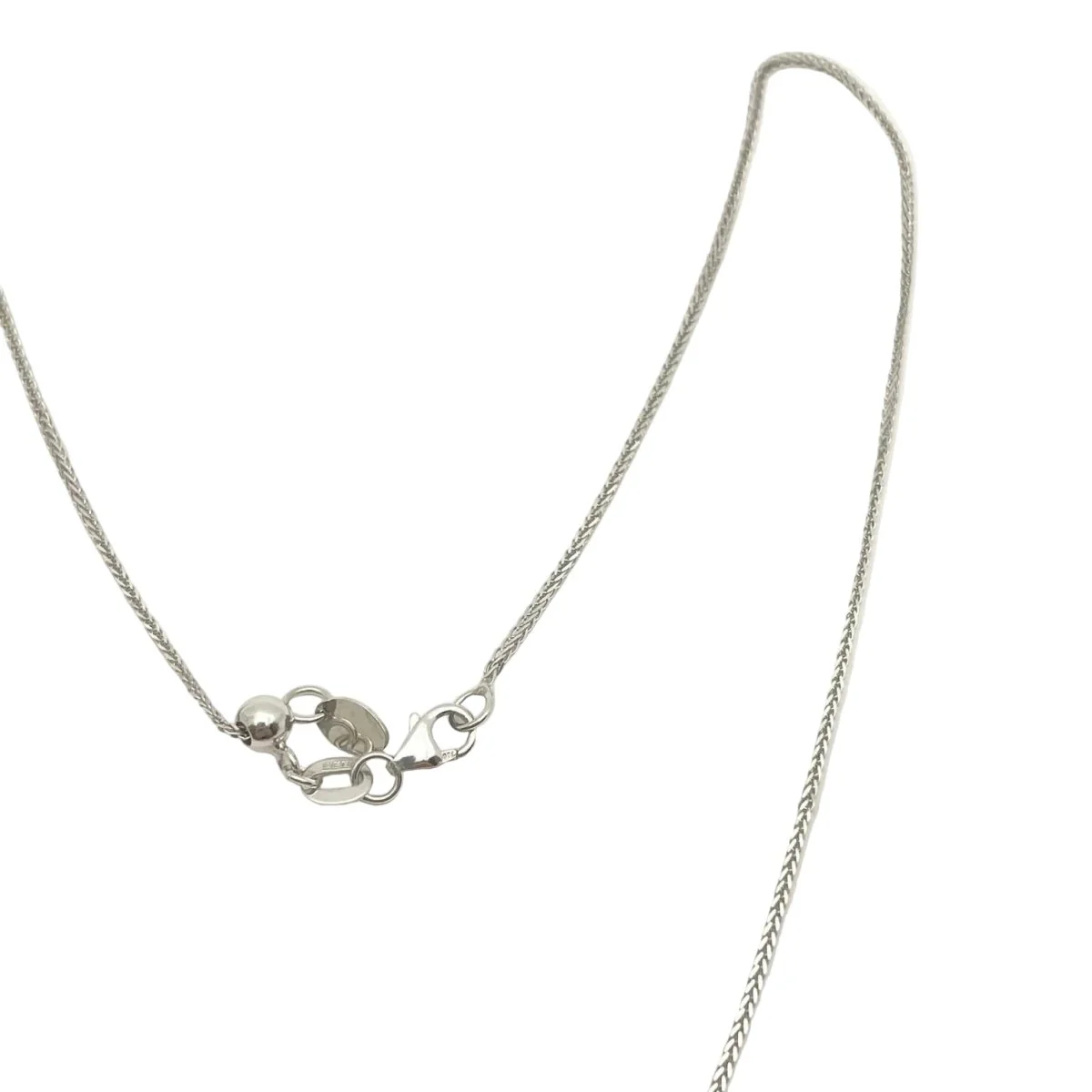 Collier Pendentif en or blanc, émeraude et diamants - Image 4
