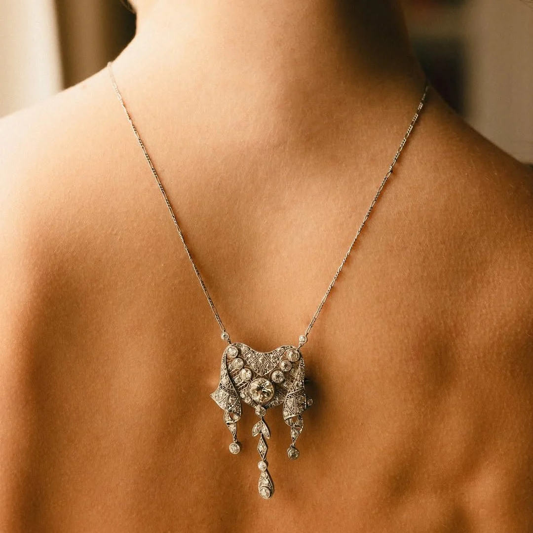 Collier pendentif en or blanc et diamants - Image 2