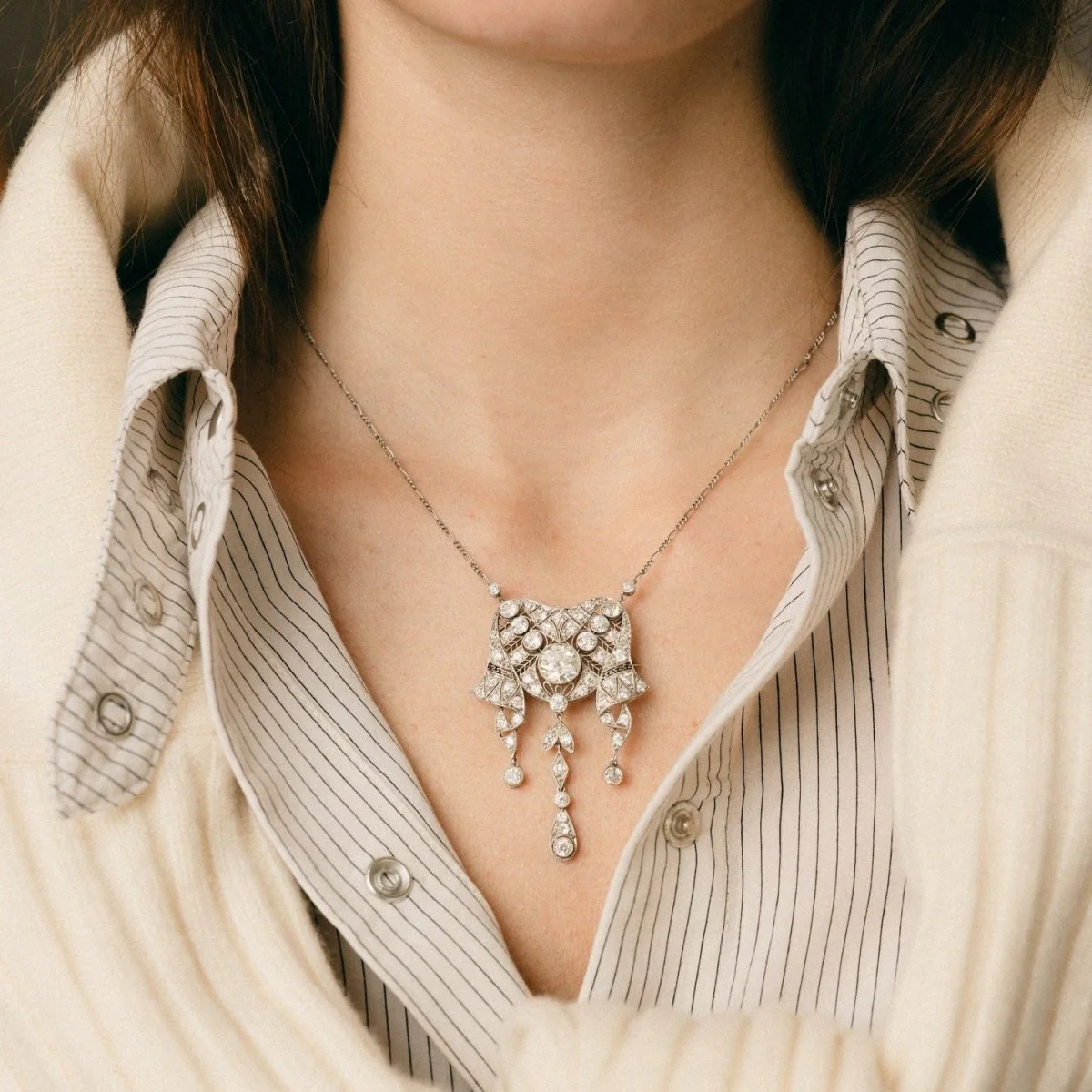 Collier pendentif en or blanc et diamants - Image 5