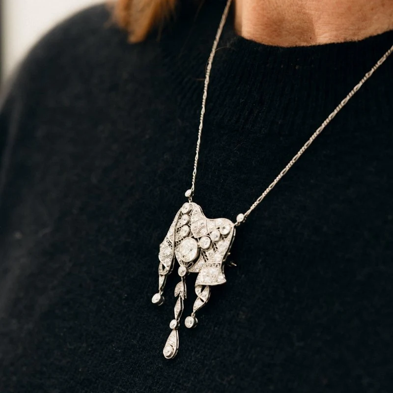Collier pendentif en or blanc et diamants - Image 6