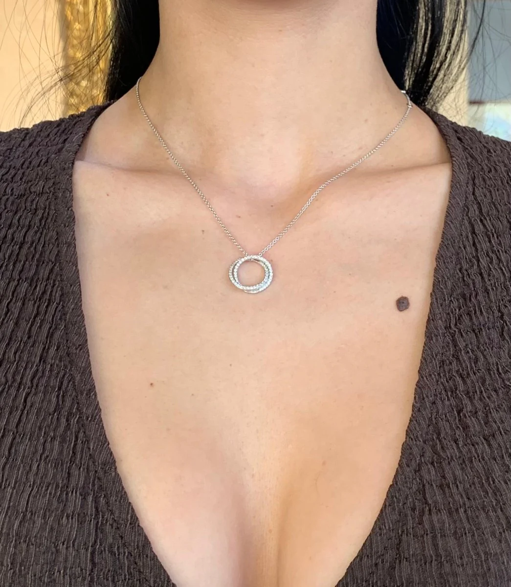 Collier Pendentif en or blanc et diamants - Image 2