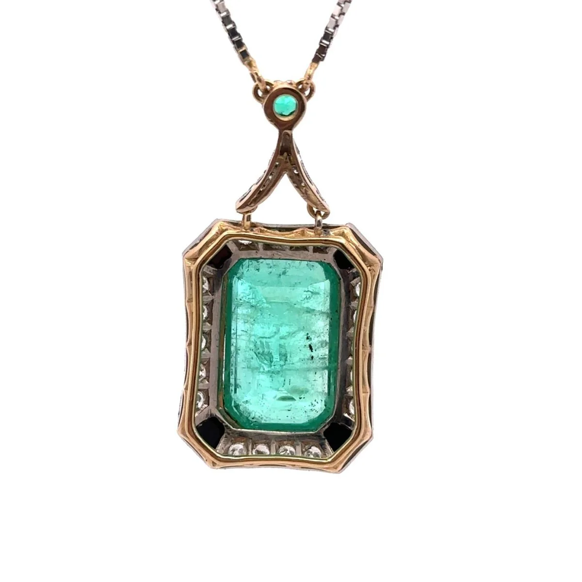 Collier Pendentif en or blanc, or jaune, platine, émeraude et diamants - Image 9