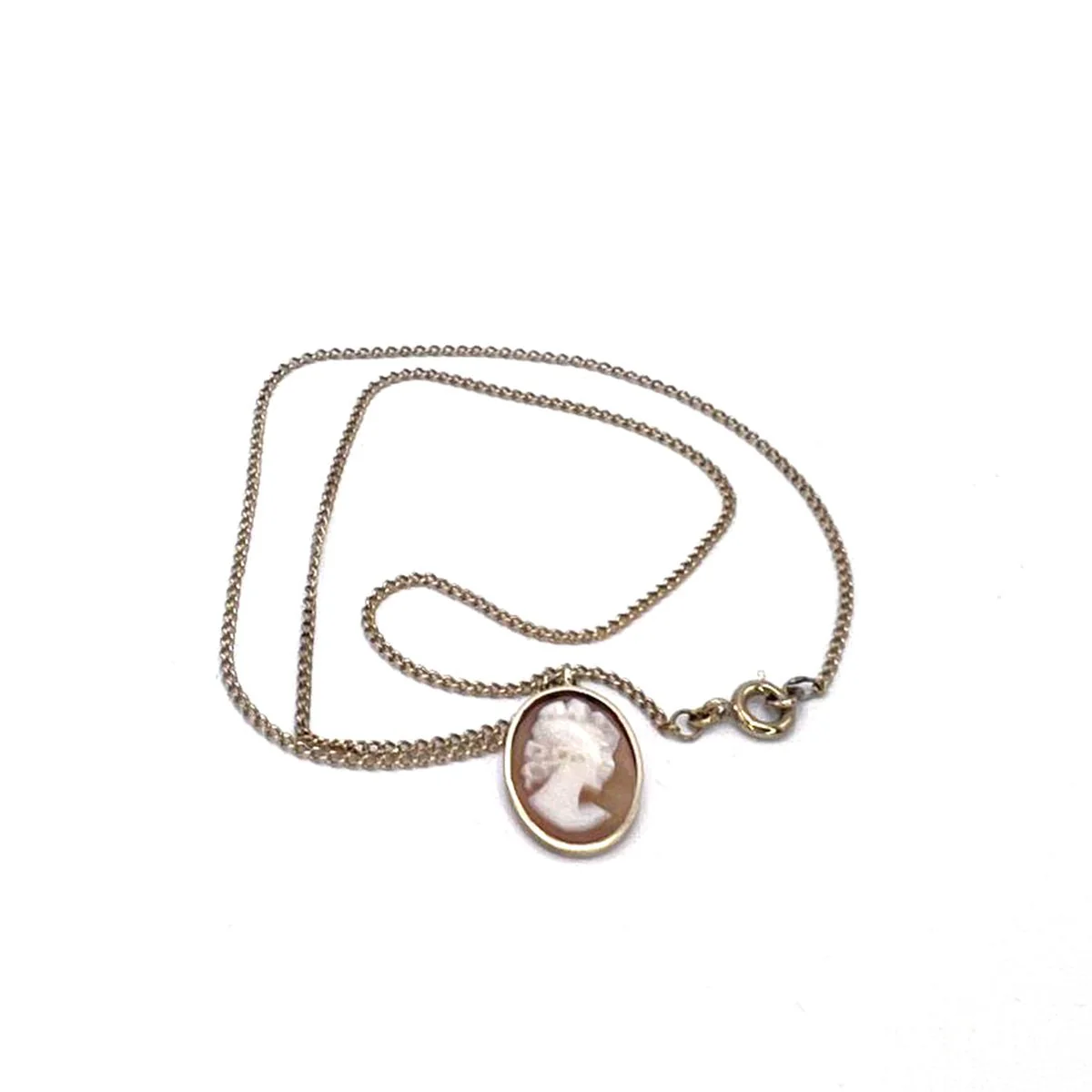 Collier Pendentif en or jaune, camée et agate - Image 2