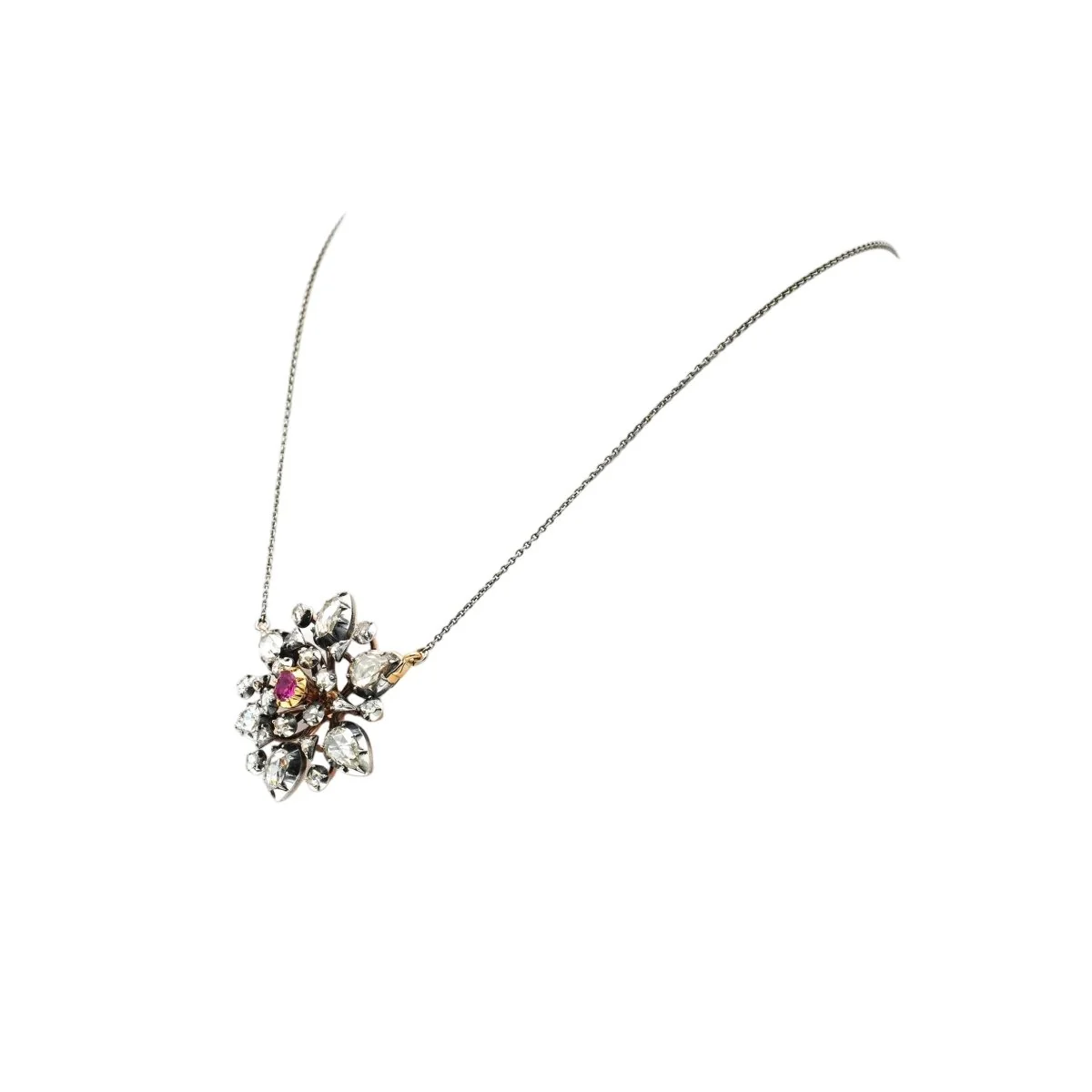 Collier Pendentif en or jaune, argent, rubis et diamants - Image 4