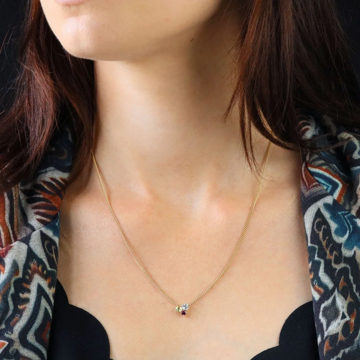 Collier Pendentif en or jaune, topaze, grenat et péridot - Image 2