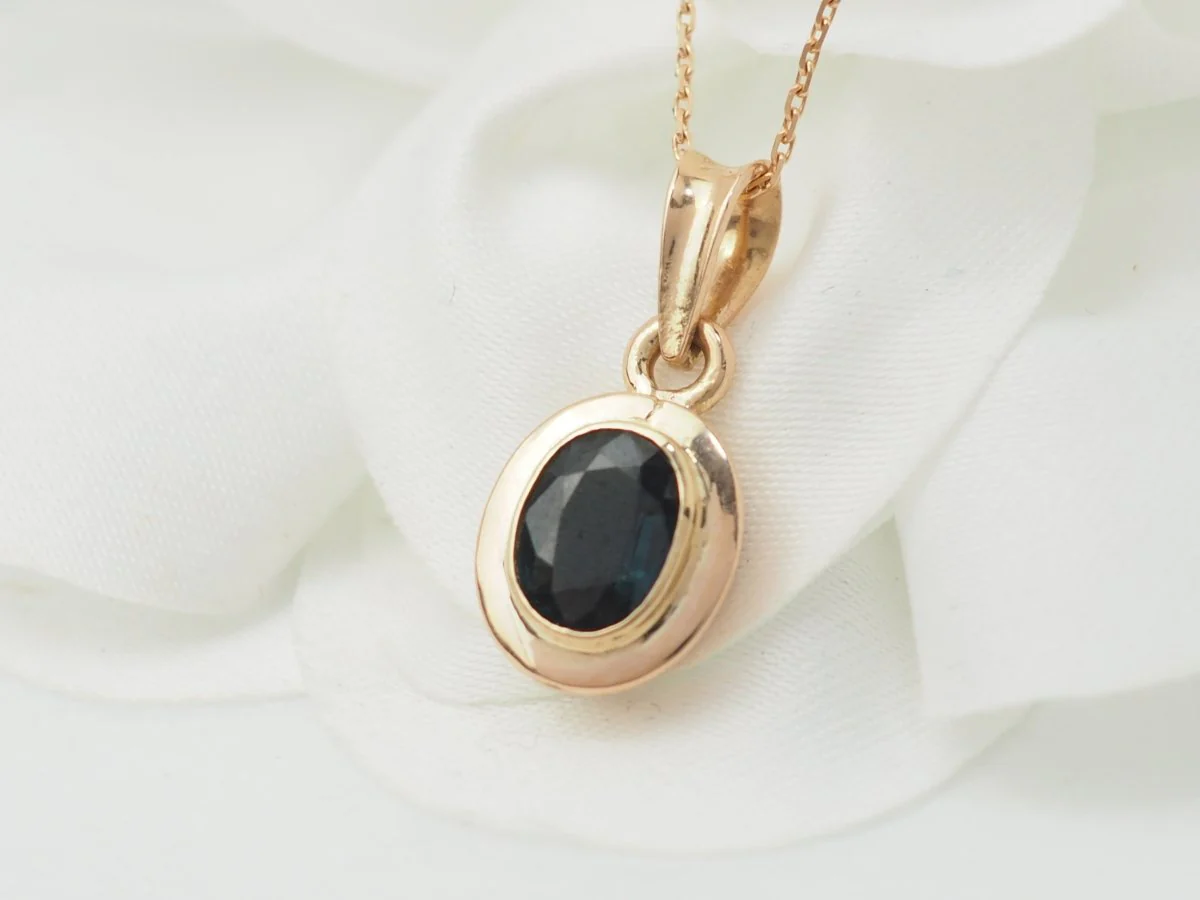 Collier Pendentif en jaune et saphir - Image 4