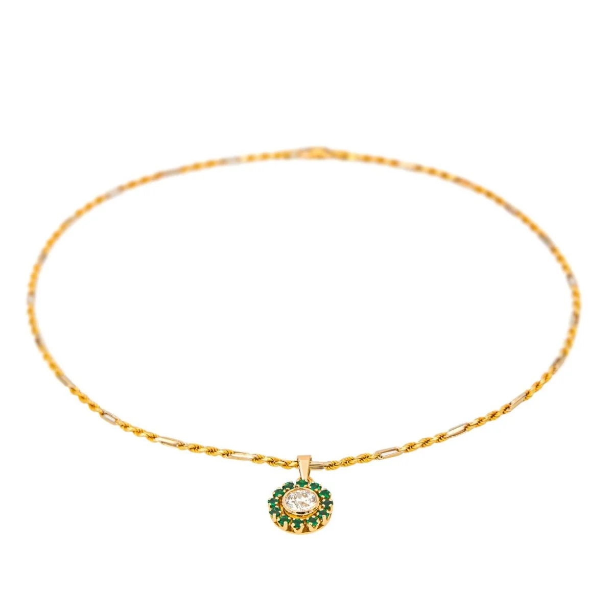 Collier Pendentif en or jaune, émeraudes et diamant - Image 4