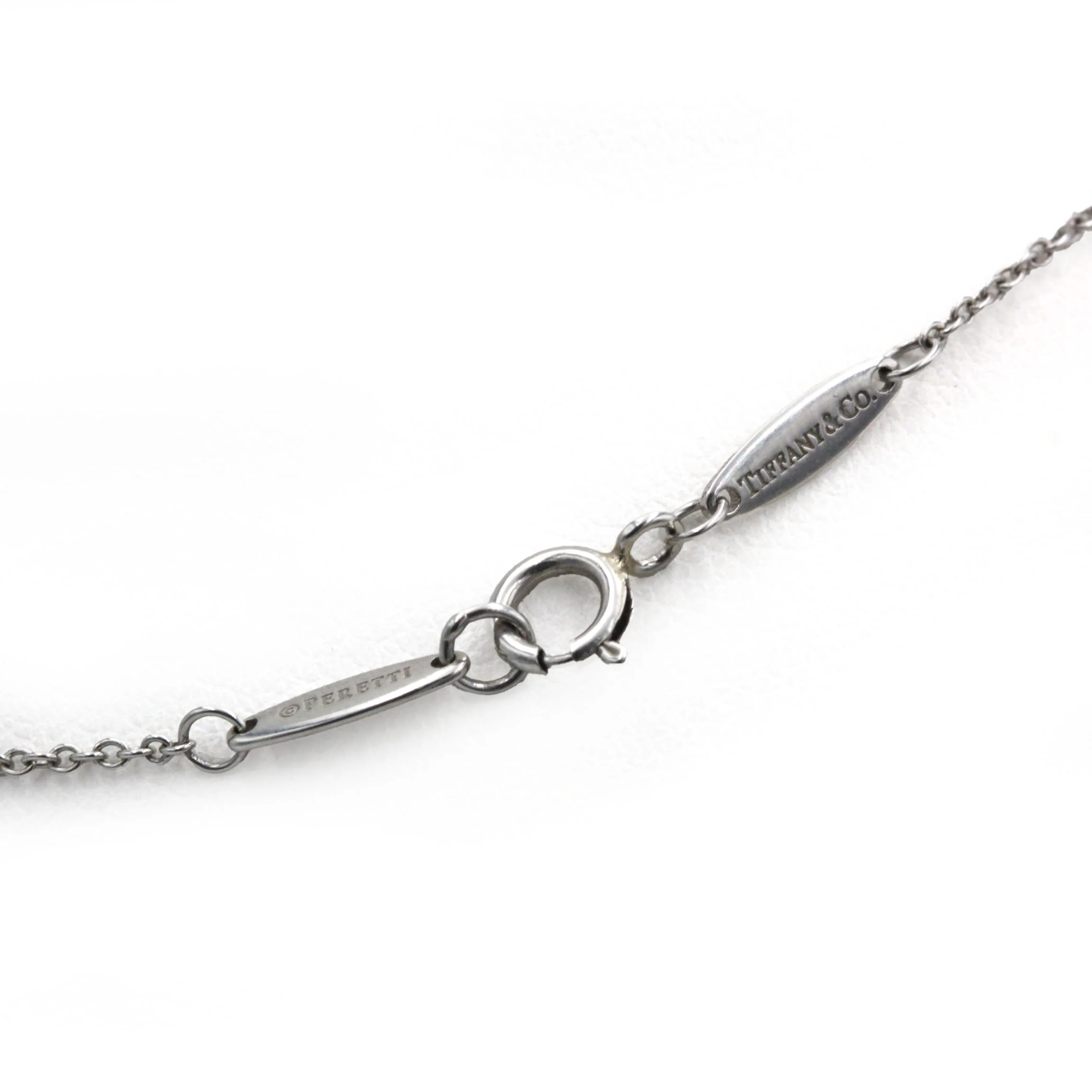 Collier Pendentif TIFFANY & CO. "Diamonds By The Yard" en platine et diamant - Image 5
