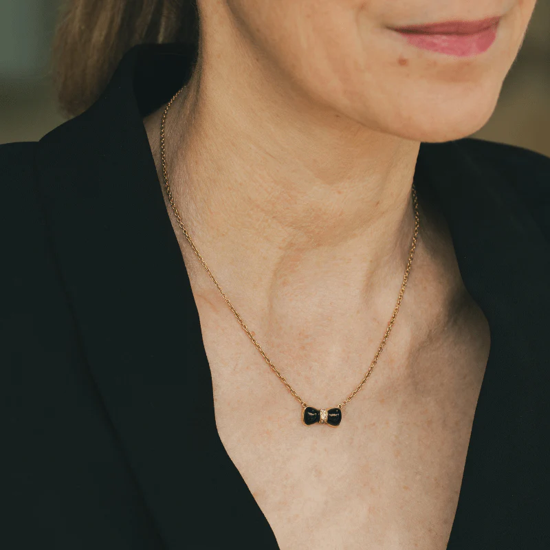 Collier Pendentif VAN CLEEF & ARPELS en or jaune, onyx et diamants - Image 2
