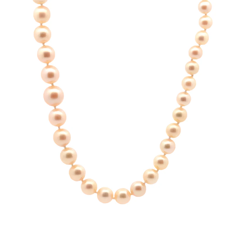 Collier perles de culture et fermoir en or 18k