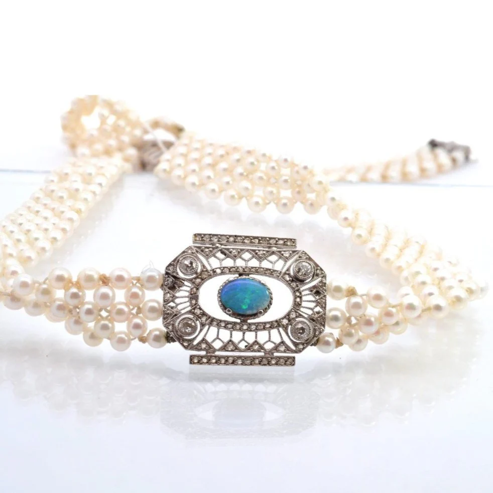 Collier perles de culture et motif art déco diamants - Image 3