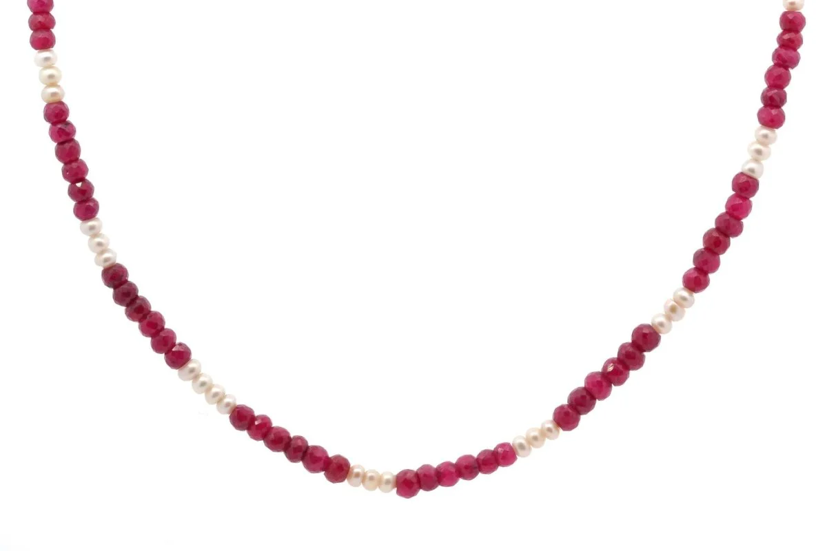 Collier perles de culture et perles de rubis facettés - Image 2