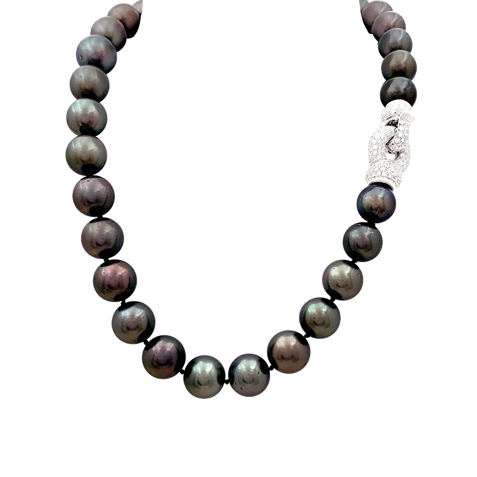 Collier perles de Tahiti en or blanc et diamants - Image 3