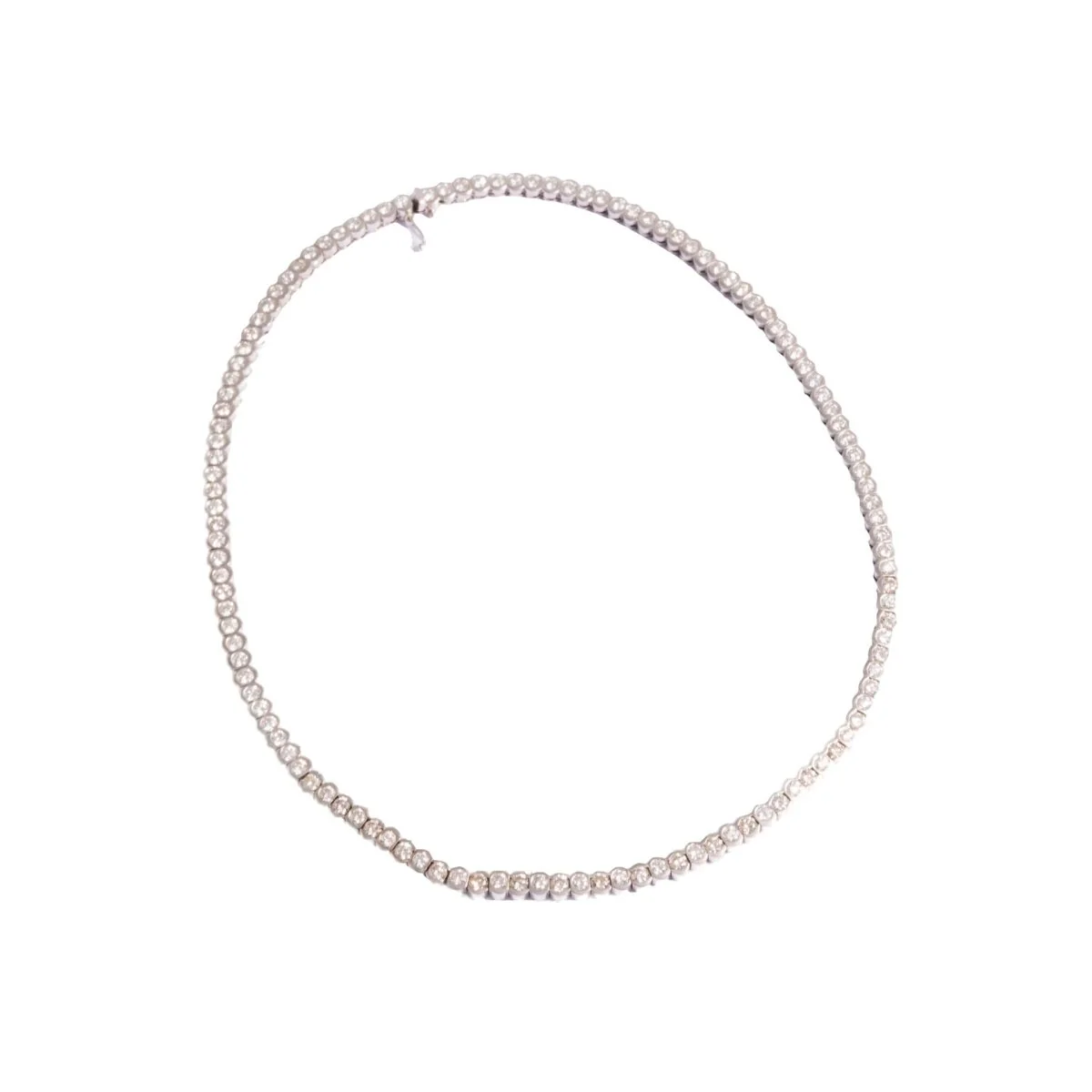 Collier Ras de cou en or blanc et diamants
