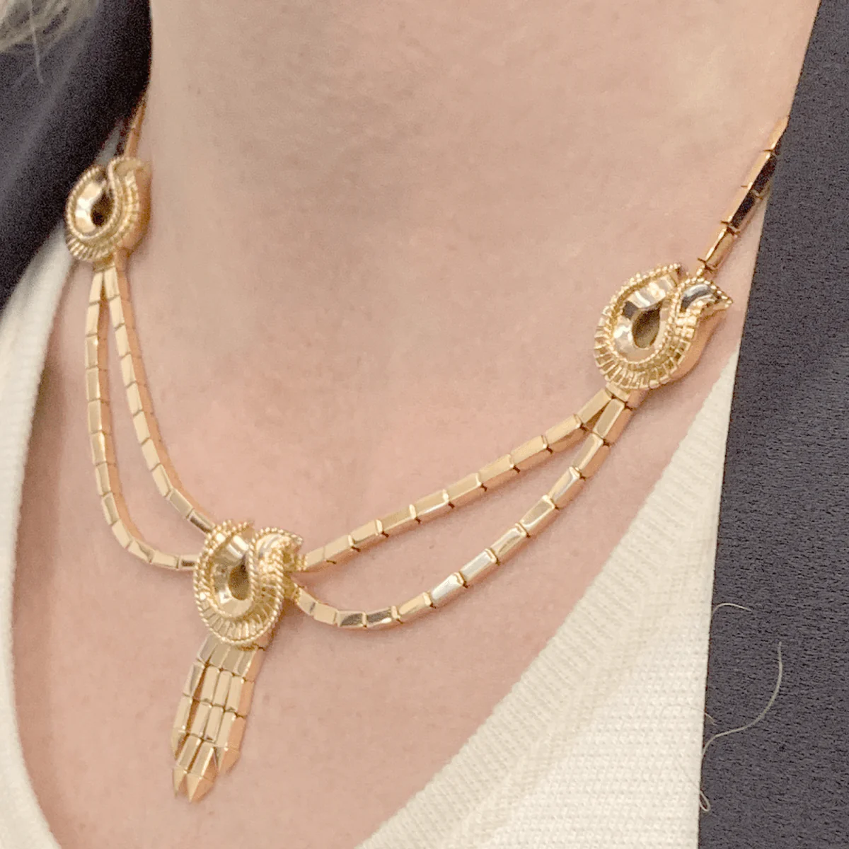 Collier-Sautoir draperie en or rose - Image 2