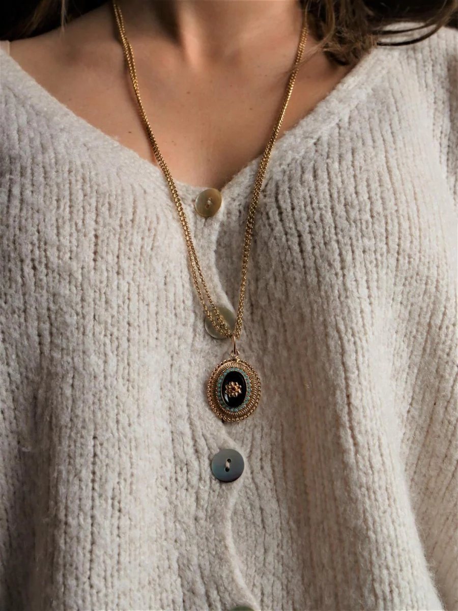 Collier Sautoir en or jaune, rubis, turquoise et onyx - Image 6