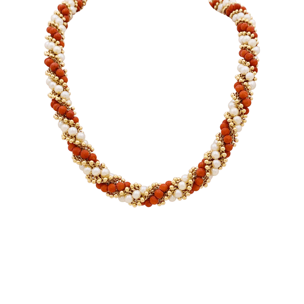 Collier VAN CLEEF & ARPELS "Twist" en or jaune, perles et corail
