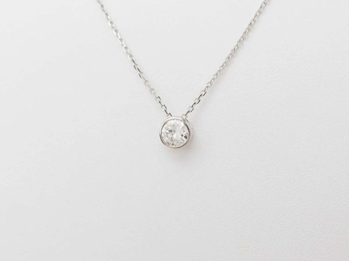 Collier solitaire en or blanc et diamant 0.77ct - Image 2