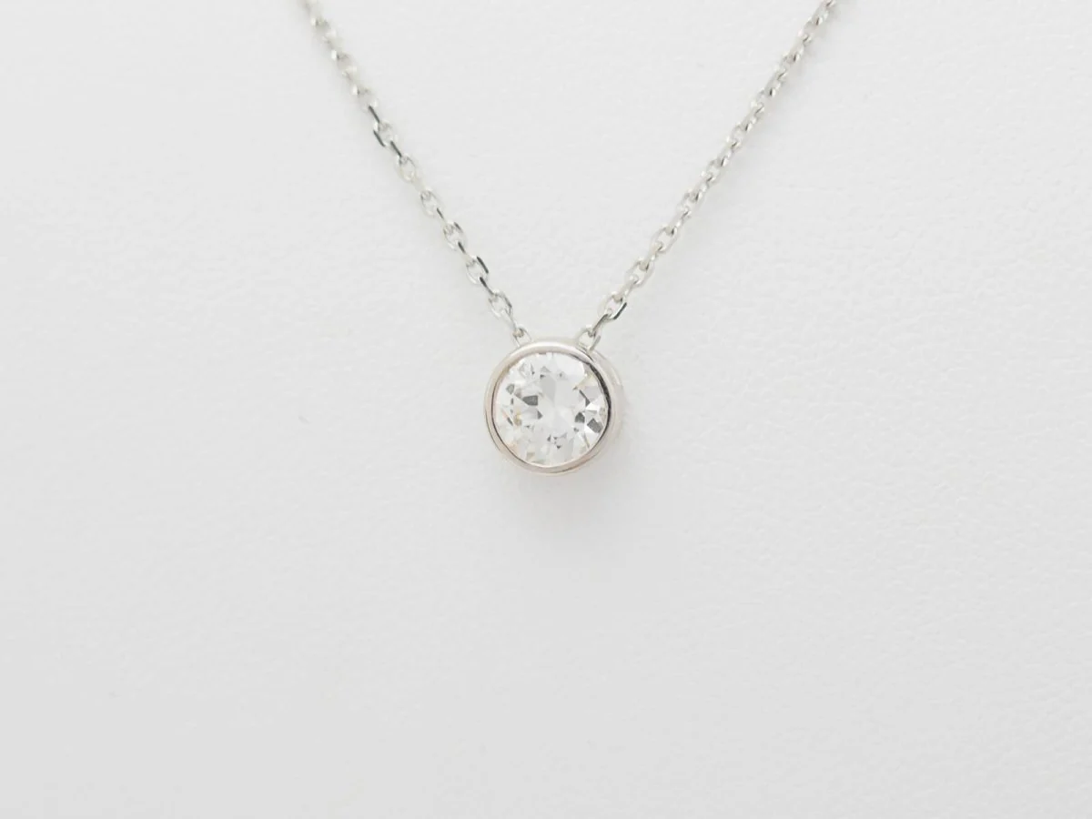 Collier solitaire en or blanc et diamant 0.77ct - Image 3