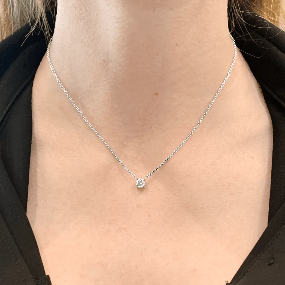 Collier Pendentif en or blanc et diamant - Image 2