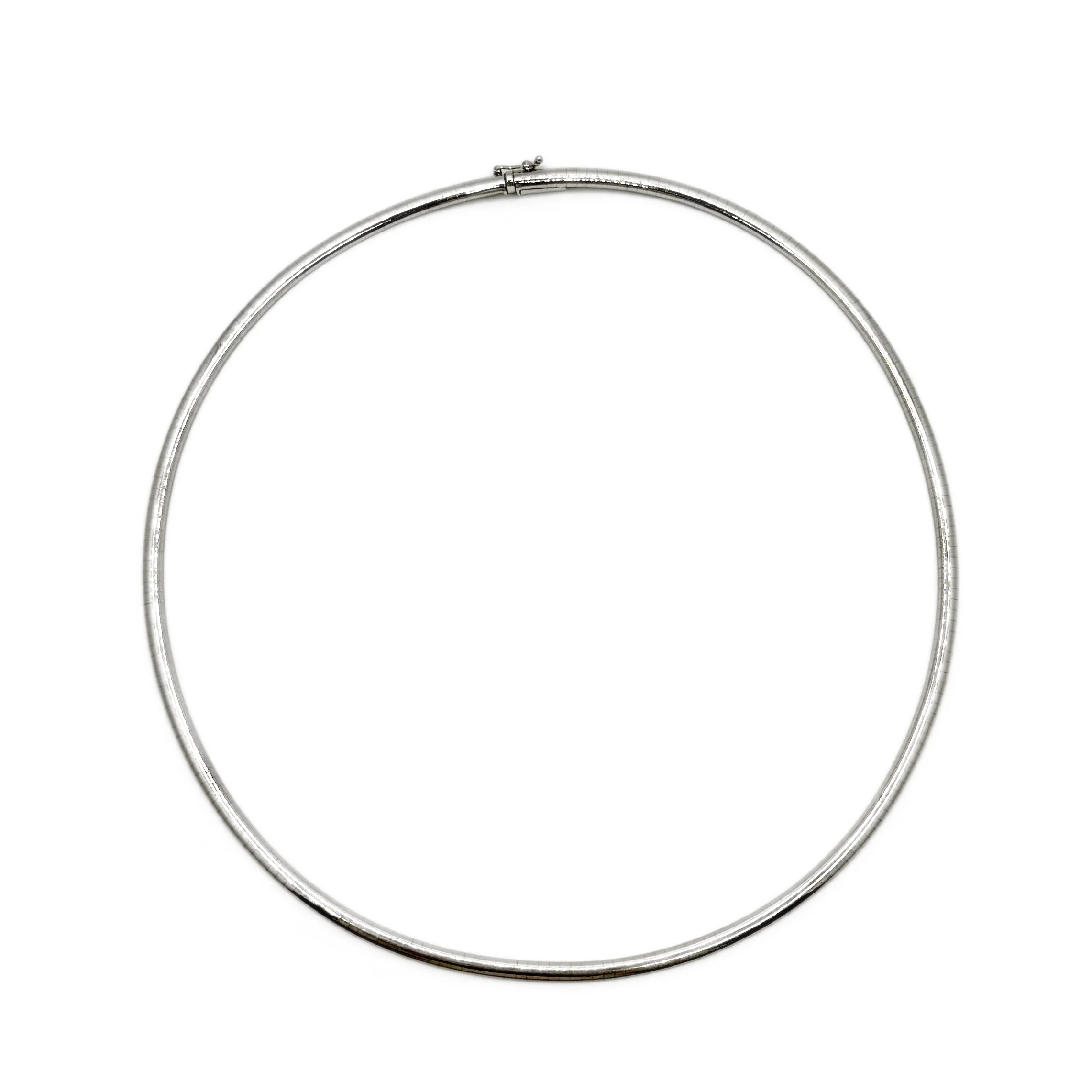 Collier maille oméga en null