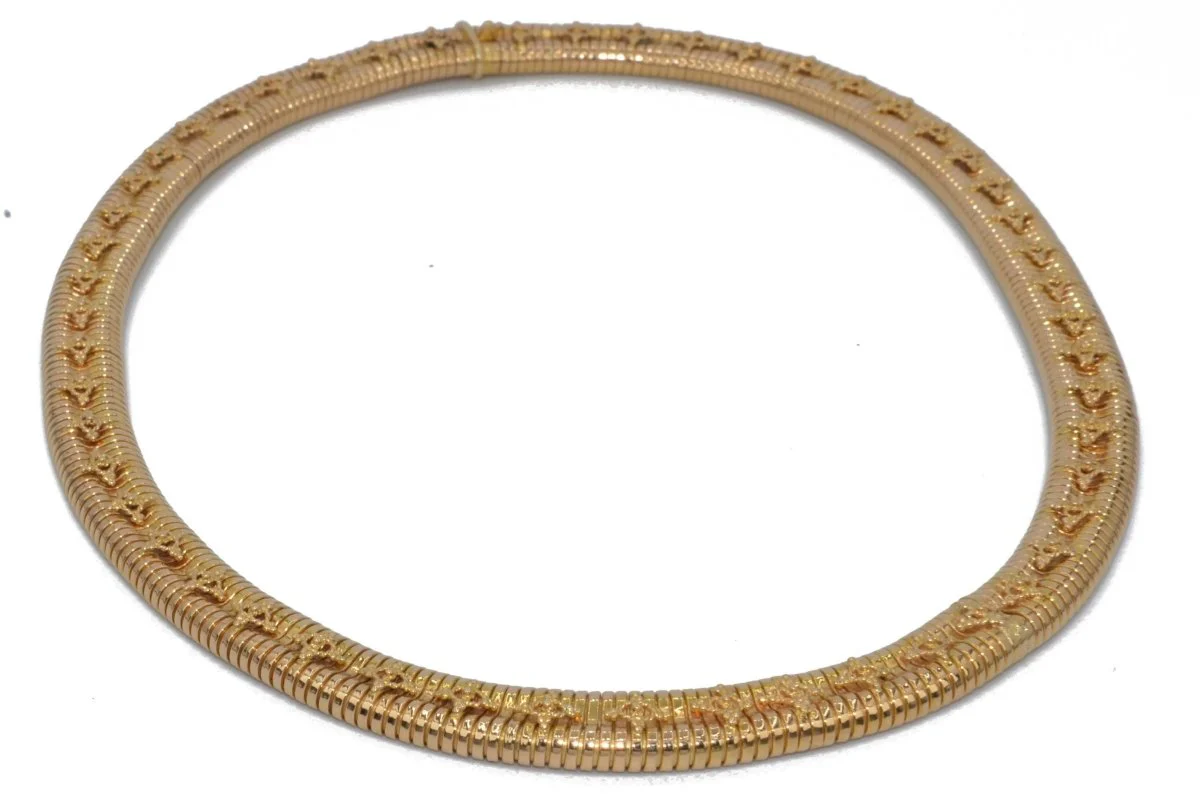 Collier Tubogas des années 1950 en or jaune orné de motifs sur toute la maille - Image 2