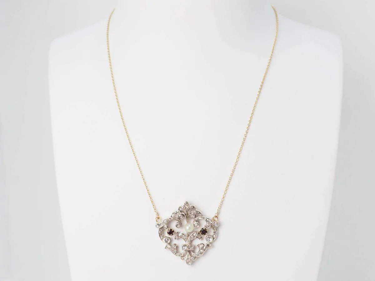 Collier volutes en or jaune et argent, grenat diamants et perle - Image 2
