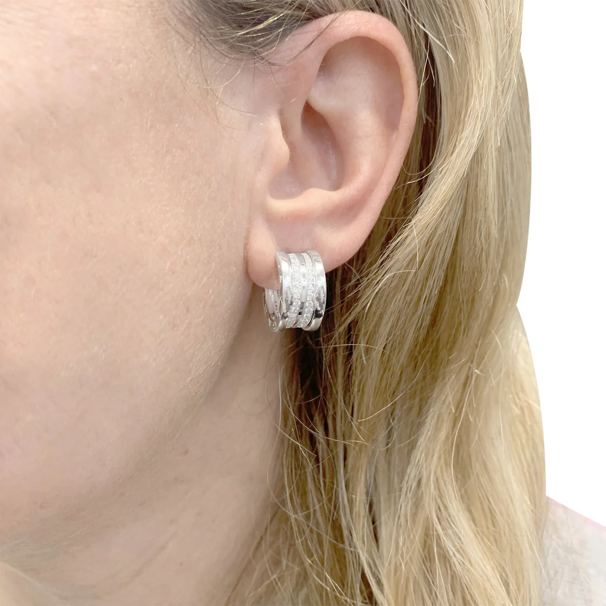 Boucle d'oreilles Créoles BULGARI "B.zero1" en or blanc et diamants - Image 6