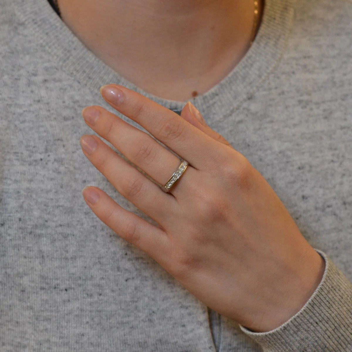 Bague Alliance en platine et diamants - Image 2