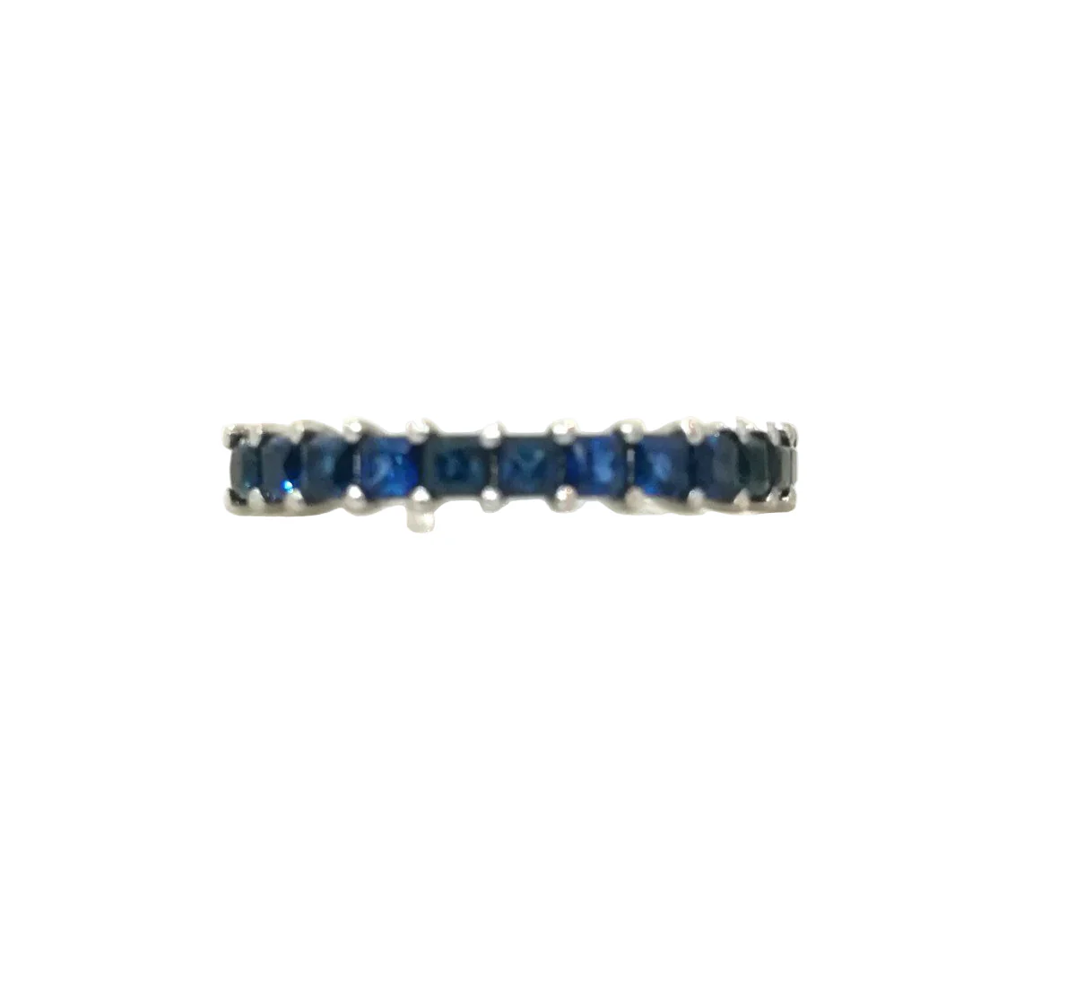 Bague Alliance en or blanc et saphirs