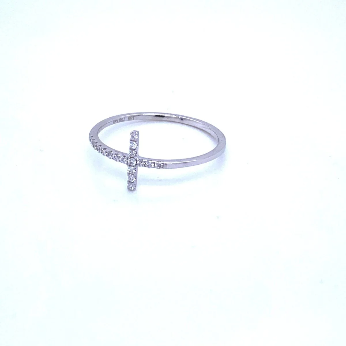 Design Diamond 18k Gold Ring - Image 3