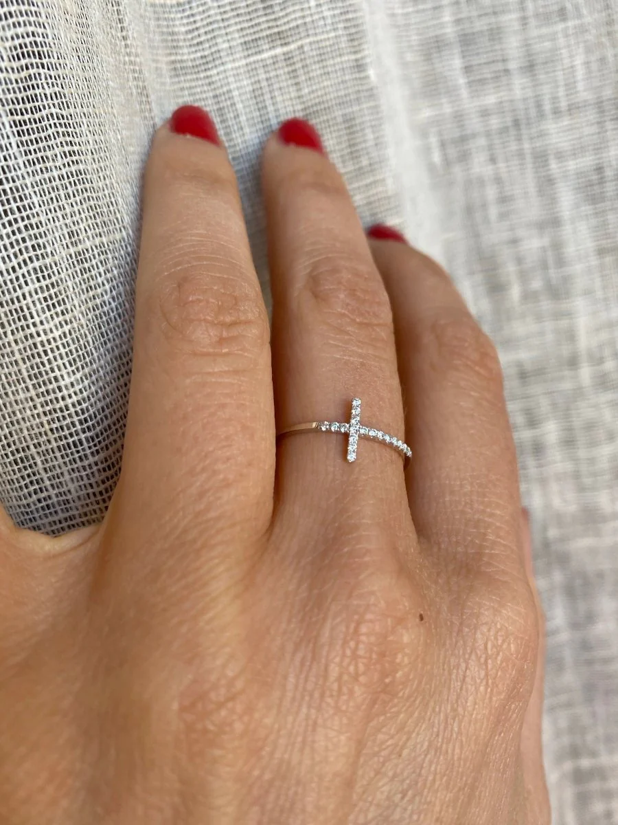 Design Diamond 18k Gold Ring - Image 6