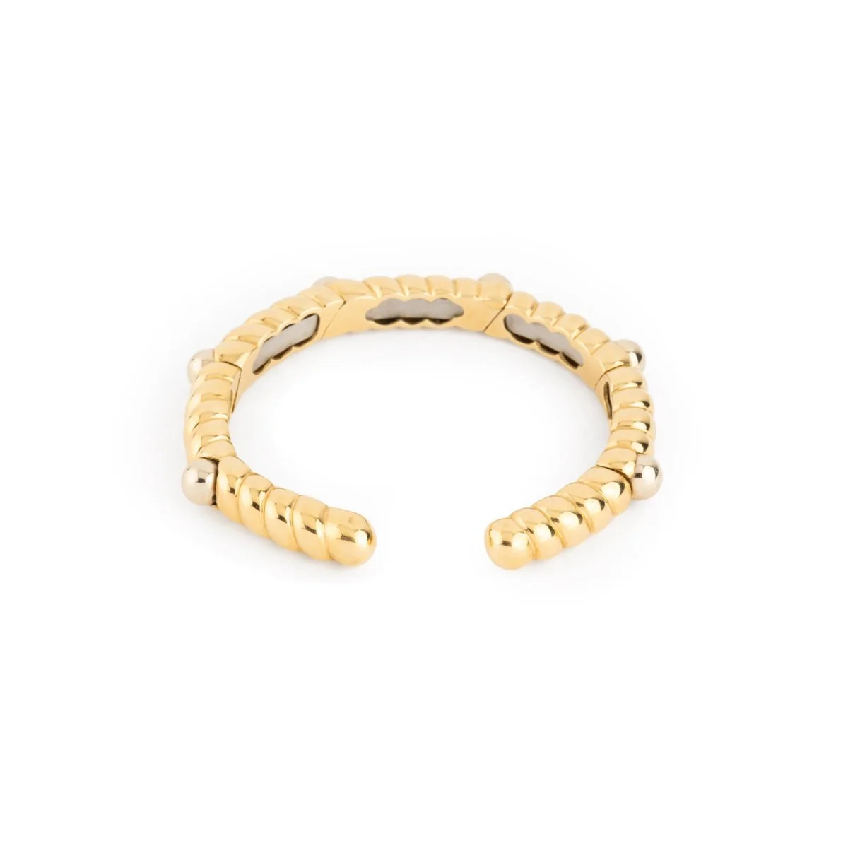 Deux bracelets en or jaune torsadé et perles - Image 2