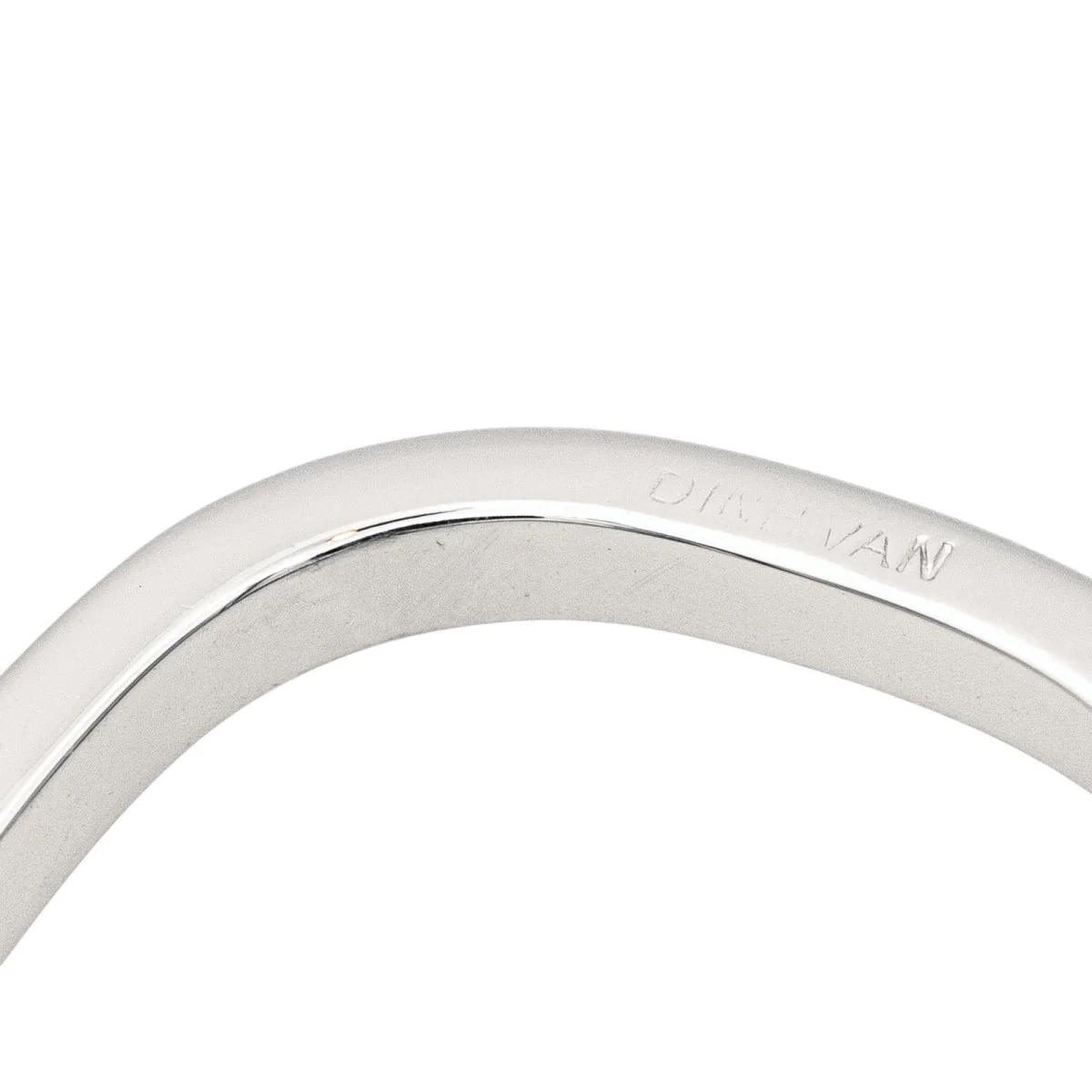 Bague Alliance DINH VAN "Alliance Carré" en or blanc - Image 4