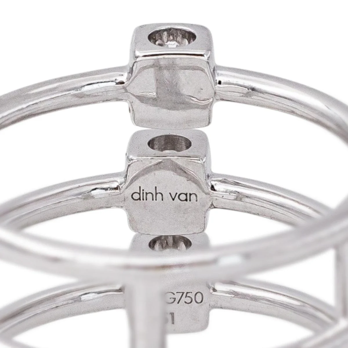 Bague DINH VAN "Les 3 Cubes" en or blanc et diamants - Image 7