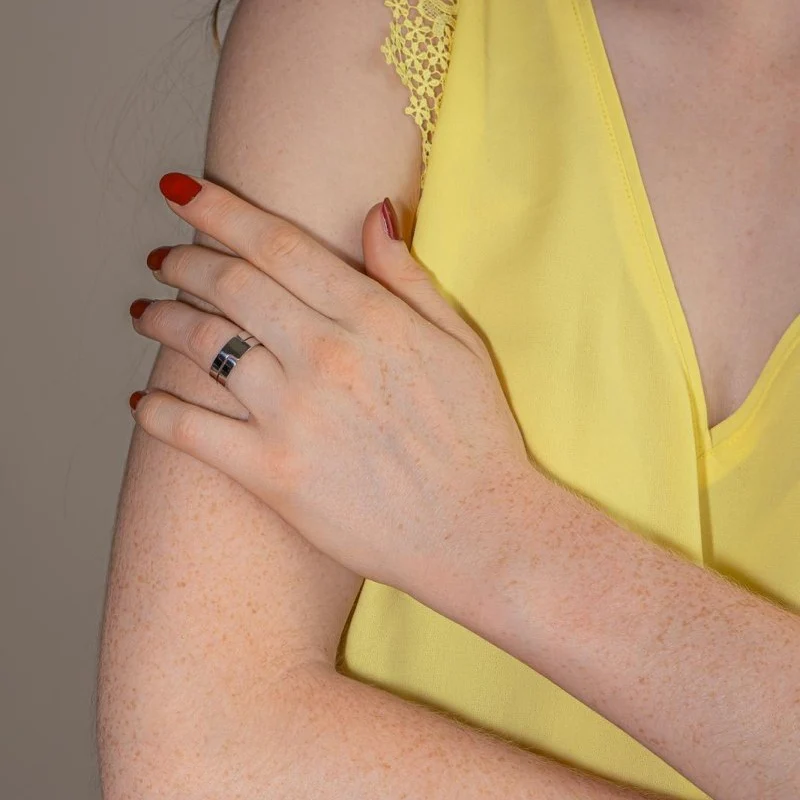 Bague Bandeau DINH VAN "Seventies" en or blanc - Image 2