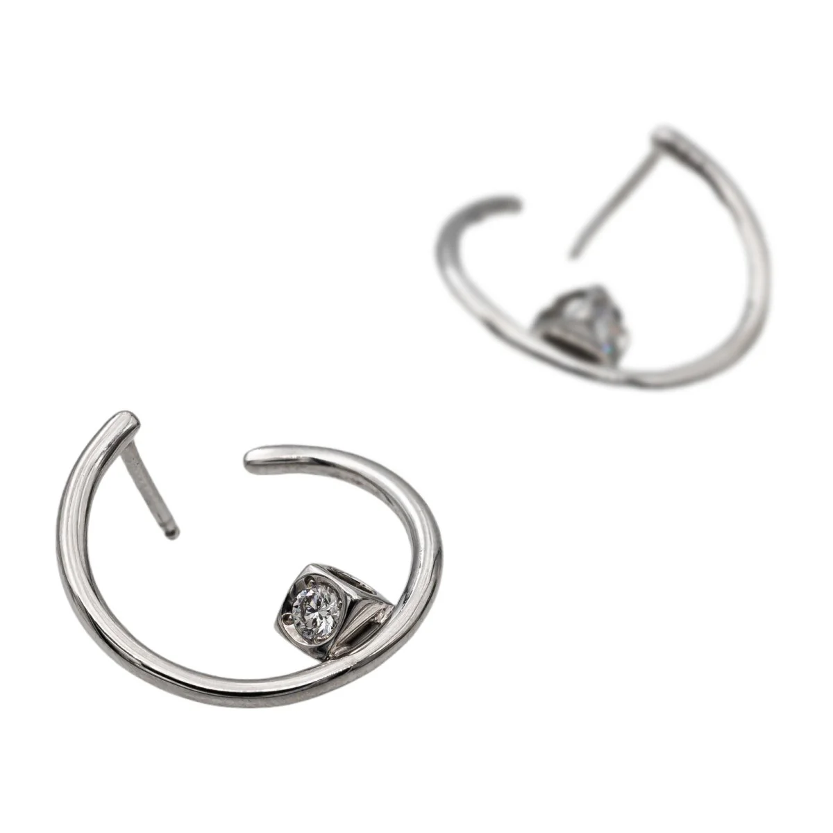 Dinh Van Boucles d'oreilles Créoles Le Cube Diamant Or blanc Diamant - Image 7