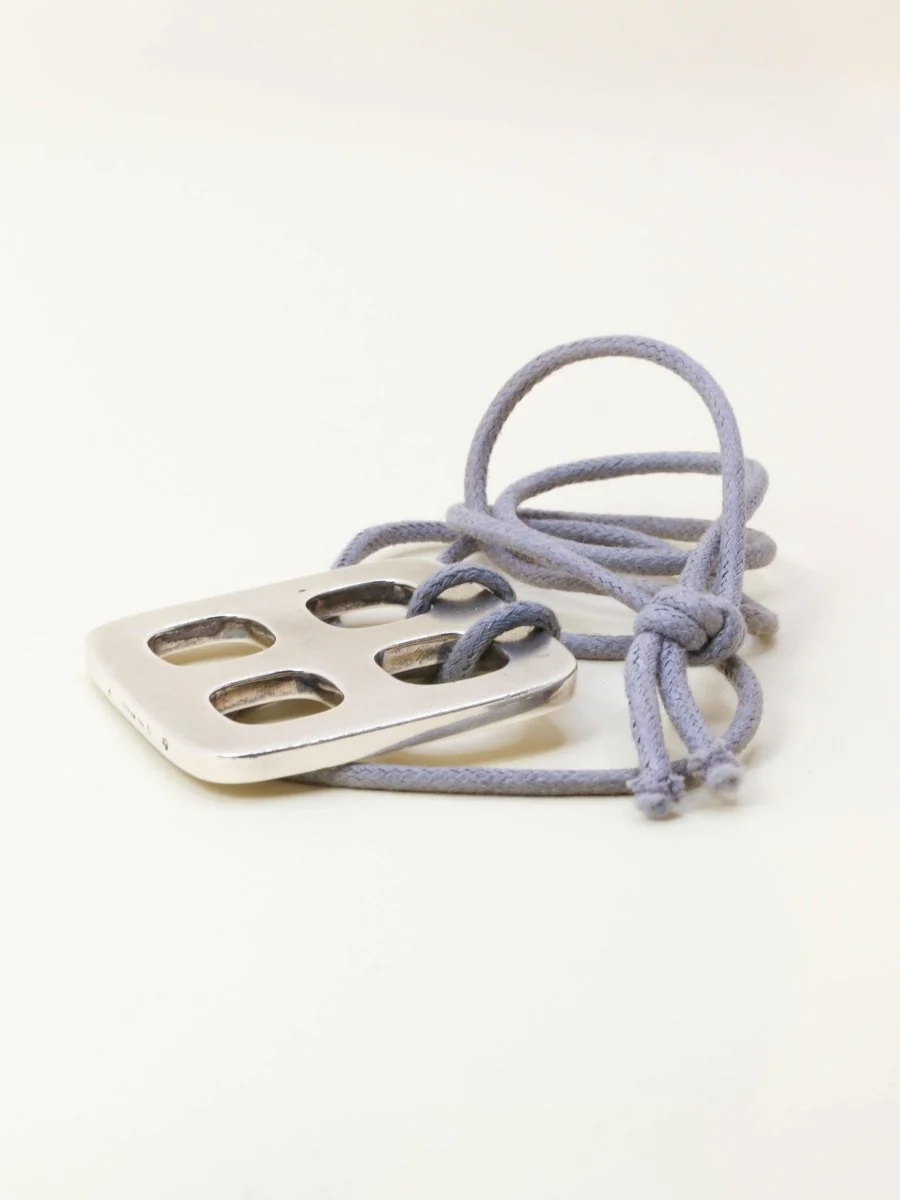 DINH VAN Colier Pendentif moderniste Cordon Gris - Image 4