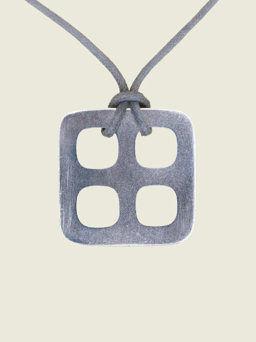 DINH VAN Colier Pendentif moderniste Cordon Gris - Image 6